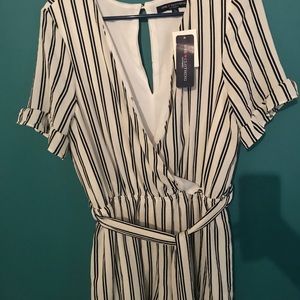 White and dark navy blue romper